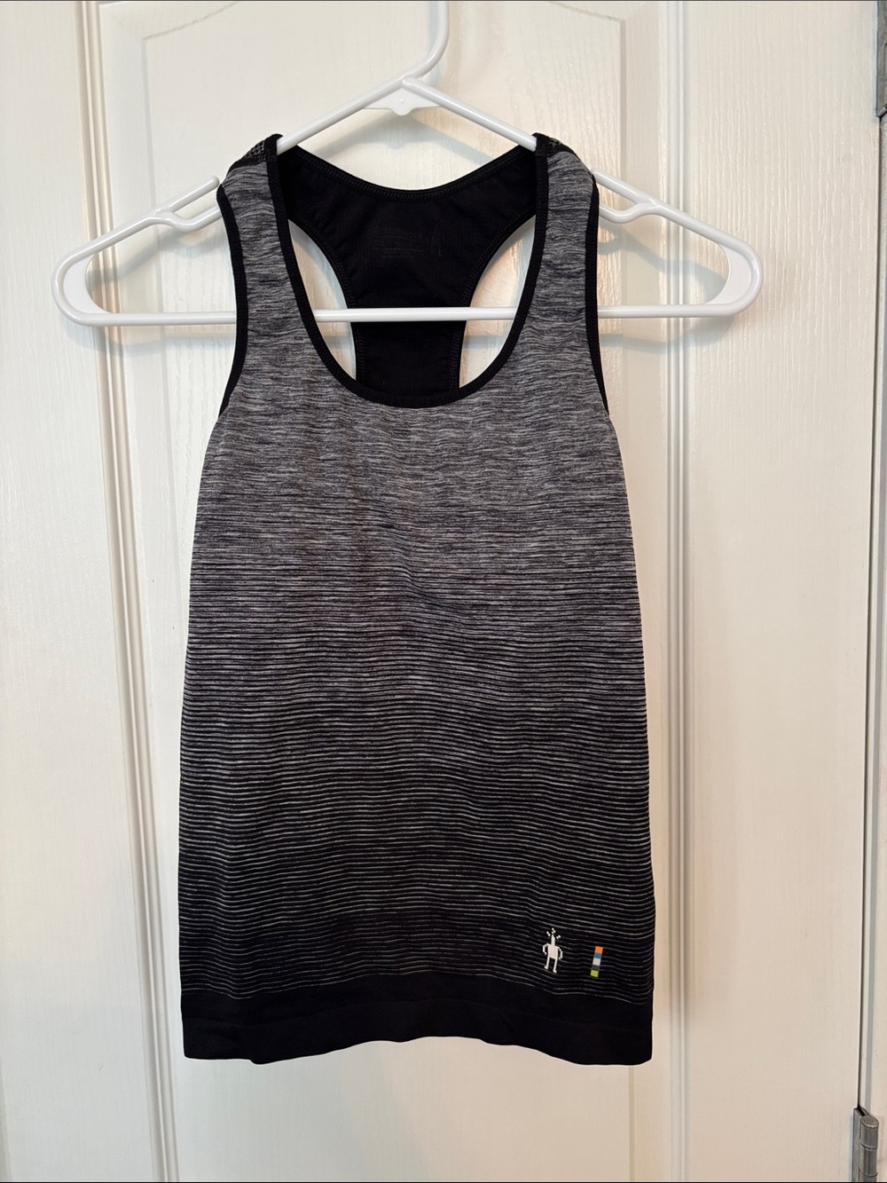 Smartwool Women's Black to Gray Ombre Racerback Tank Xs